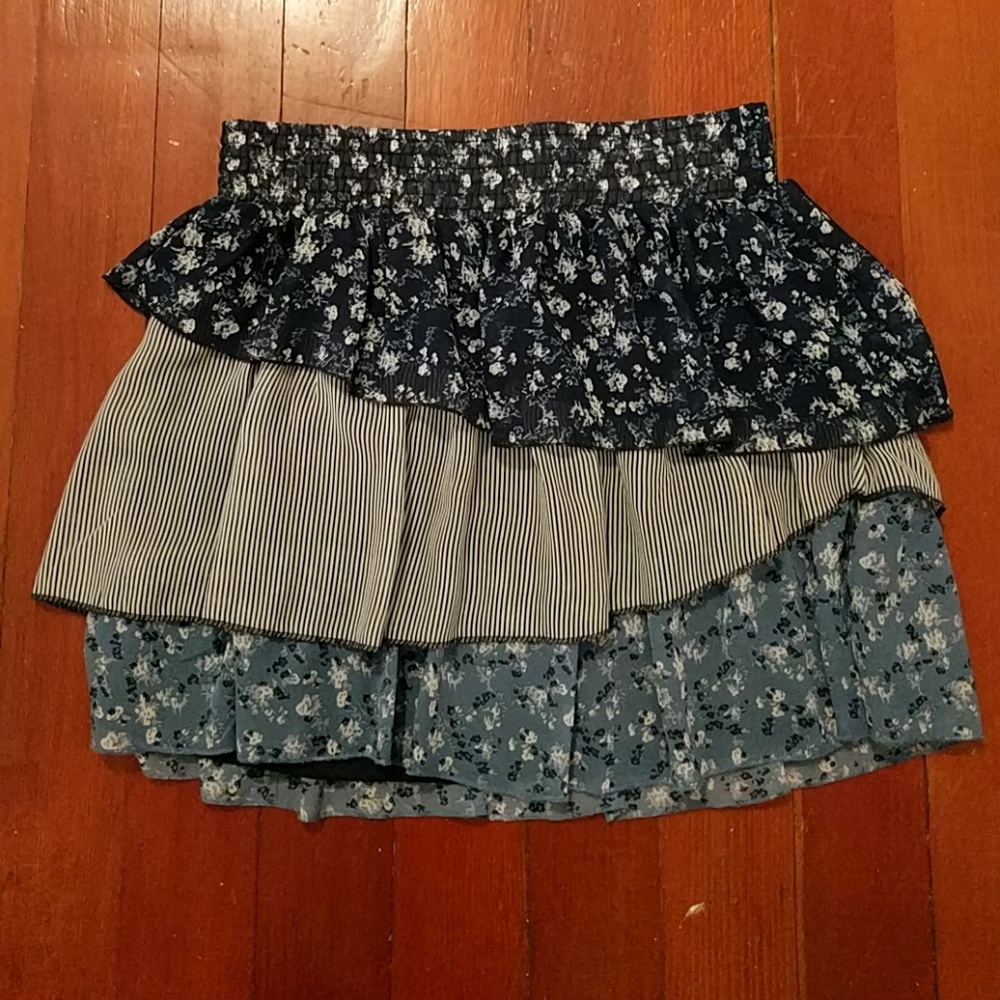 Short layered Maurices skirt